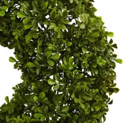 22” Boxwood Wreath 10 22” Boxwood Wreath -Michaels D251365S 12