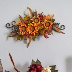 27" Sunflower Swag With Metal Frame -Michaels D292740S 12