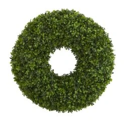 28" Green Boxwood Wreath
